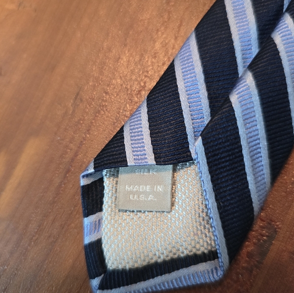 Nordstrom 100% Silk Tie Navy/ Light Blue Diagonal Stripe - Long - Picture 11 of 12